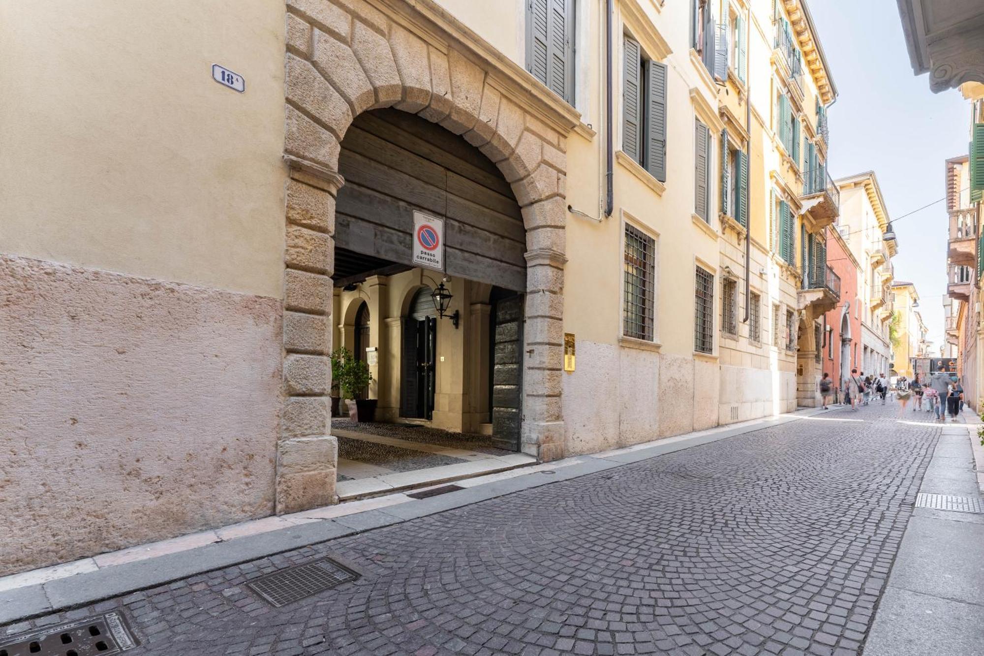 Palazzo Venier Lägenhet Verona Exteriör bild