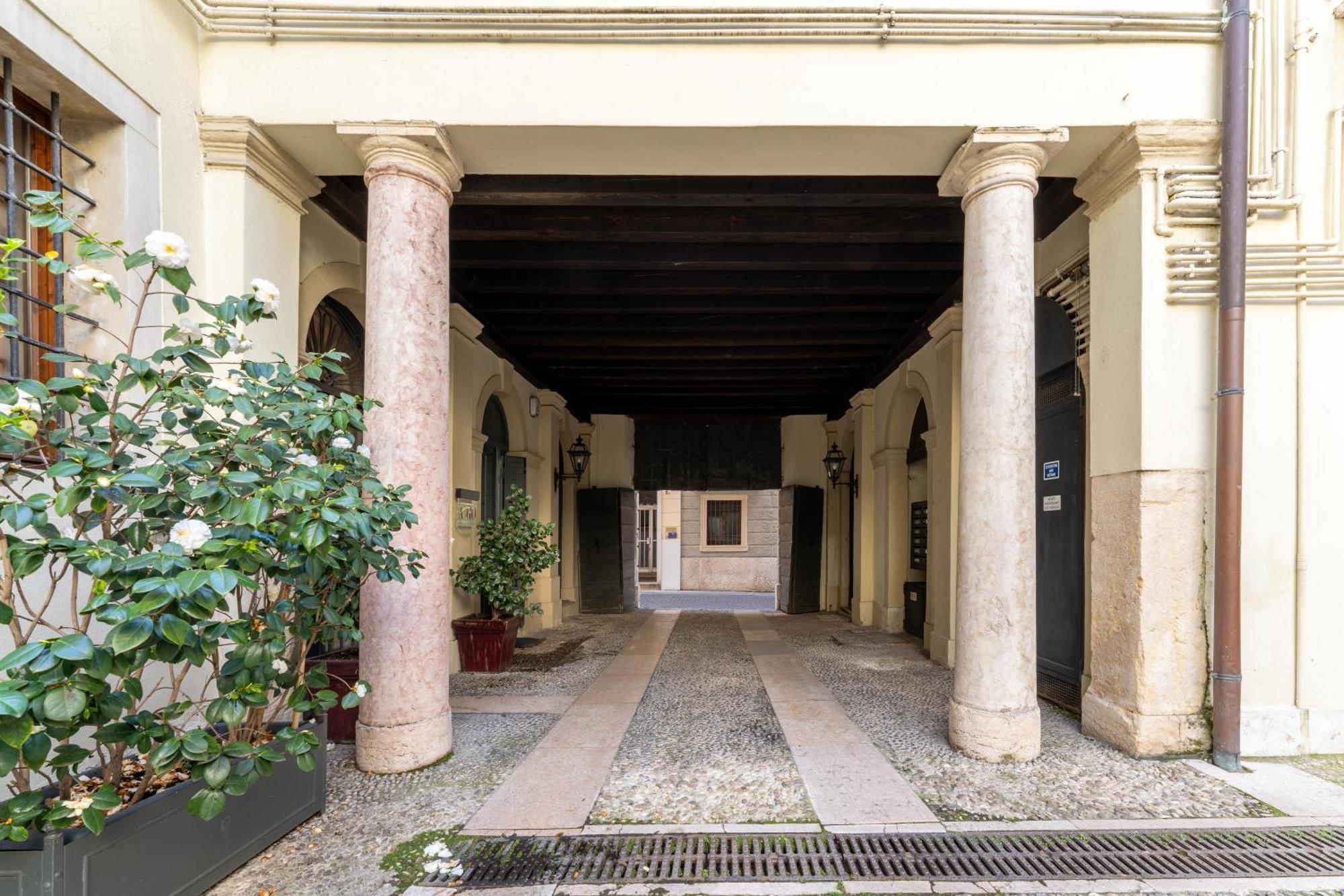 Palazzo Venier Lägenhet Verona Exteriör bild